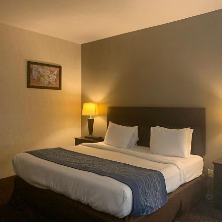 Economy Inn&Suites Hannibal Eksteriør bilde