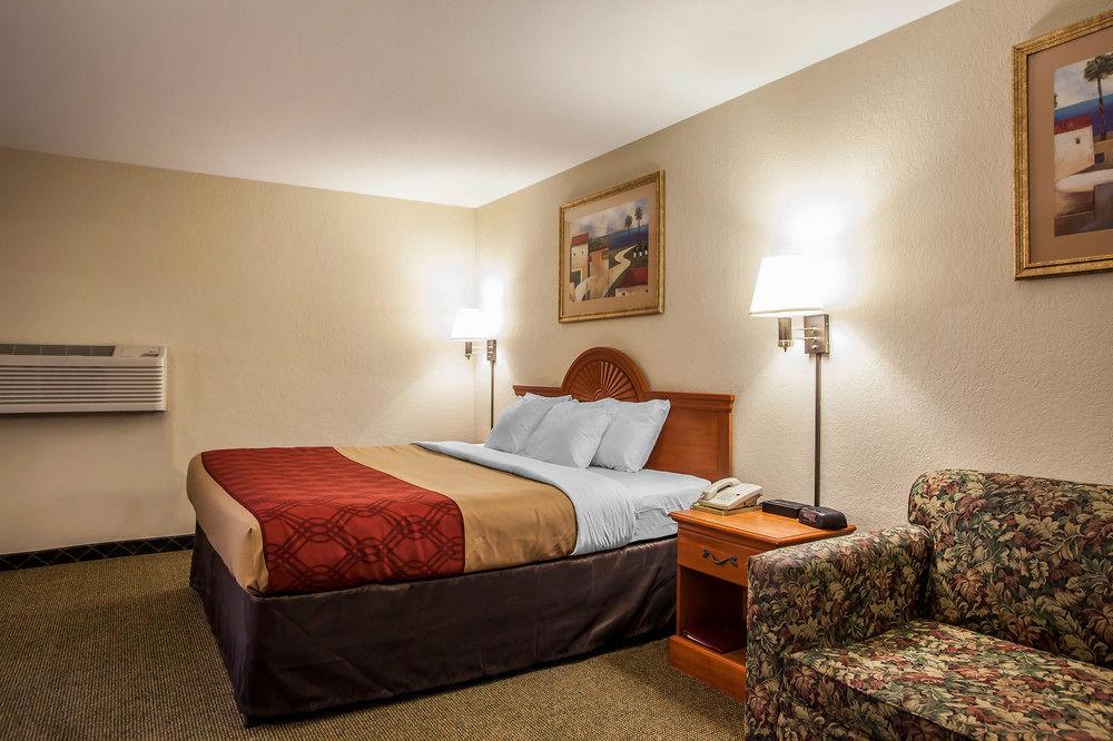 Economy Inn&Suites Hannibal Eksteriør bilde