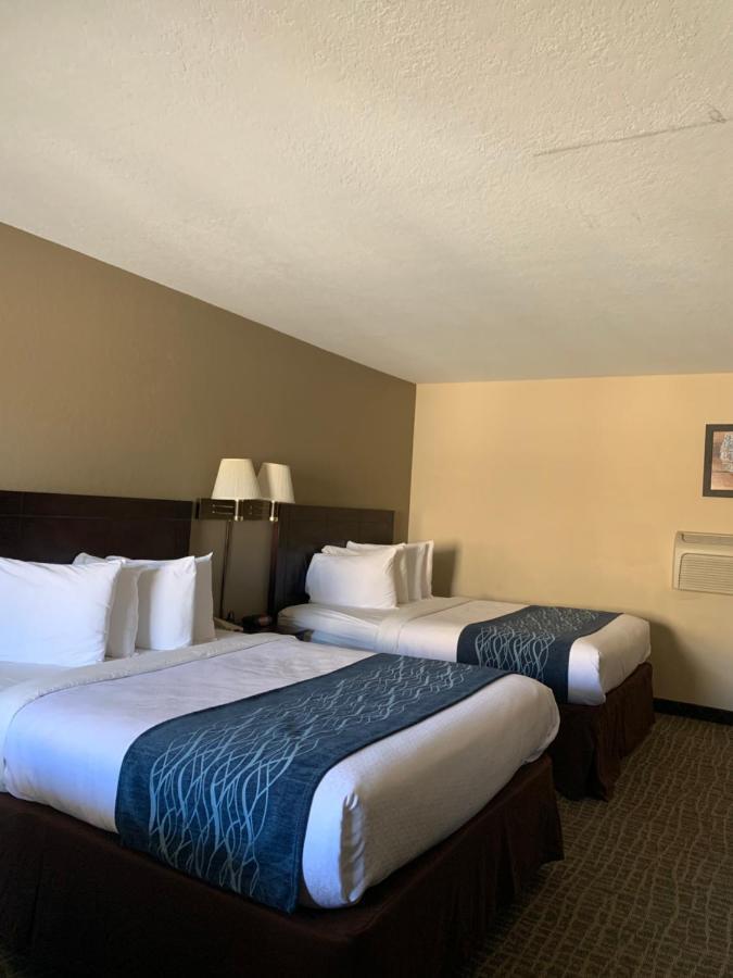 Economy Inn&Suites Hannibal Eksteriør bilde